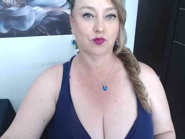 sweetsalo webcam