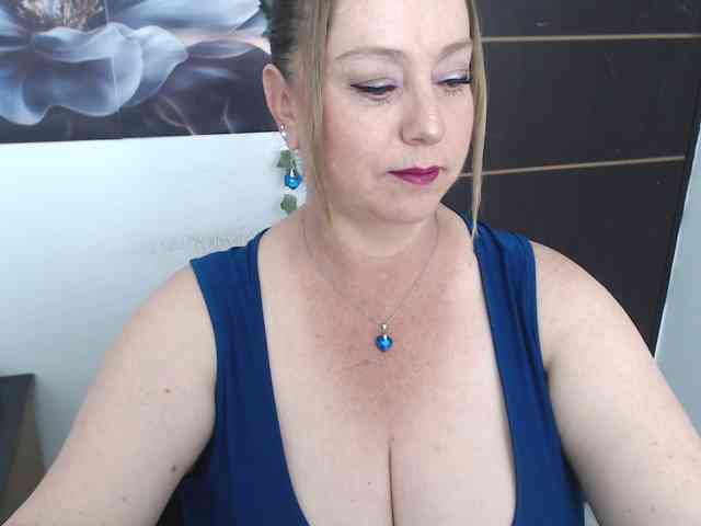 sweetsalo webcam