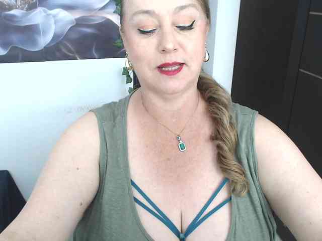 sweetsalo webcam