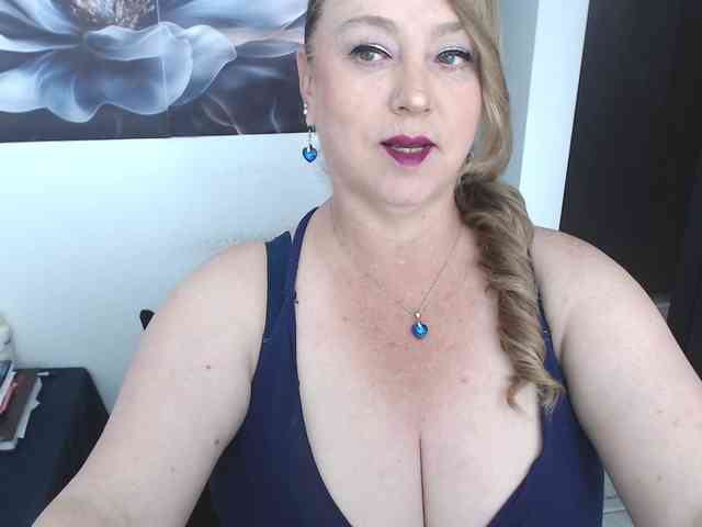 sweetsalo webcam