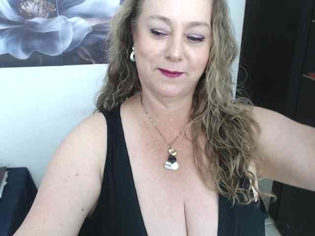 sweetsalo webcam