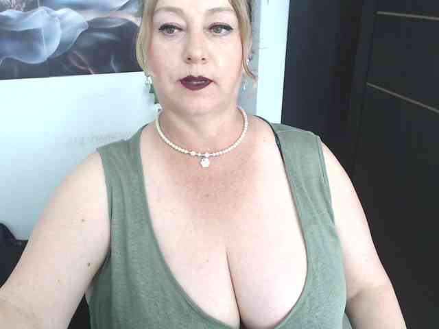 sweetsalo webcam