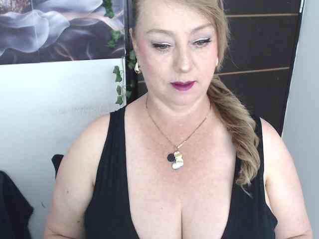 sweetsalo webcam