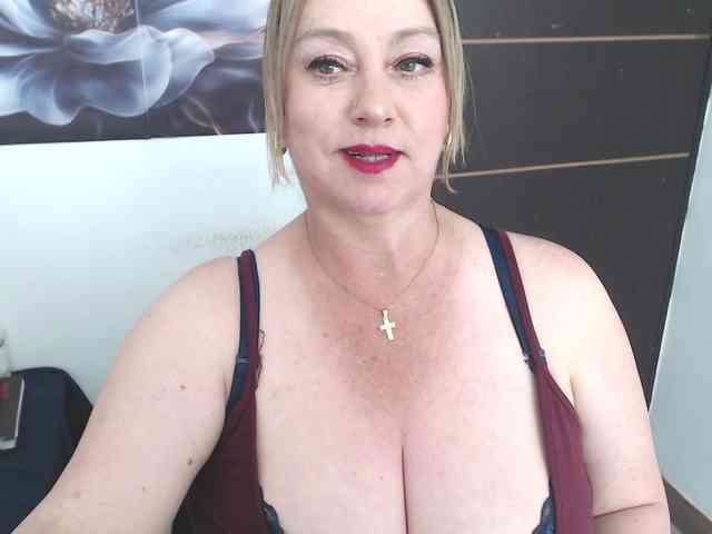sweetsalo webcam