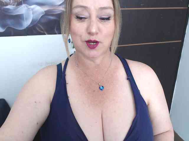 sweetsalo webcam