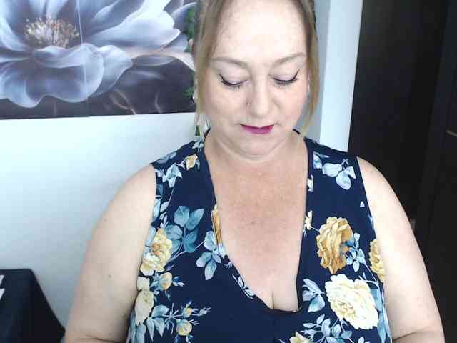 sweetsalo webcam