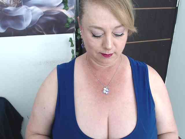 sweetsalo webcam