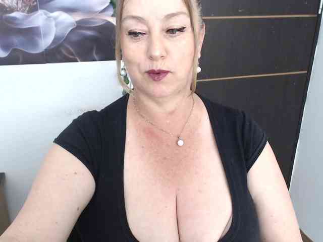 sweetsalo webcam