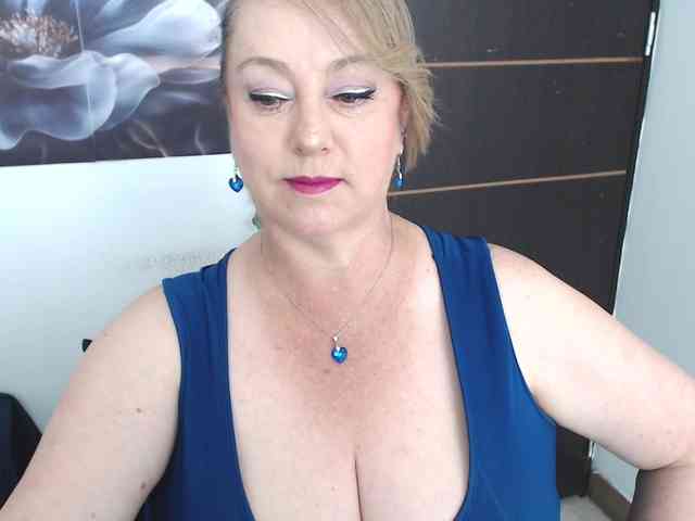 sweetsalo webcam