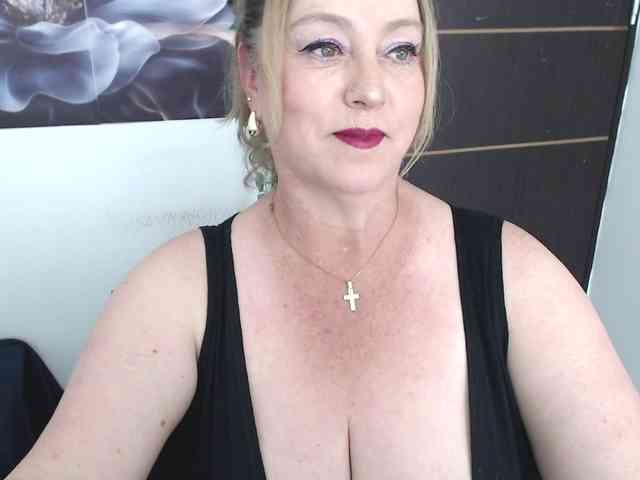 sweetsalo webcam