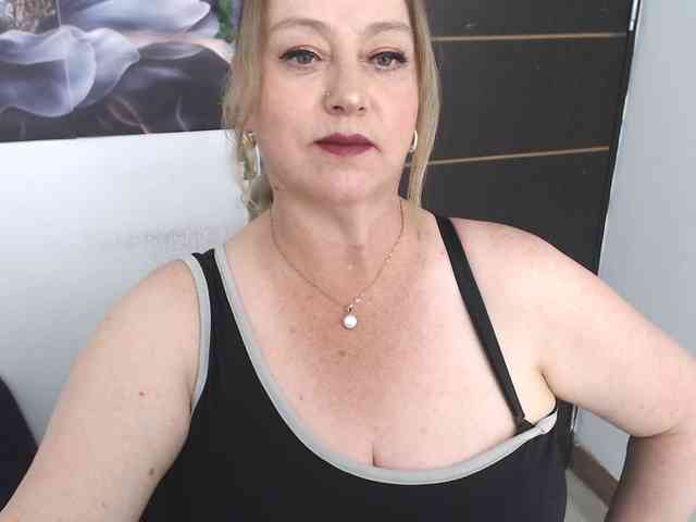 Modelo: sweetsalo