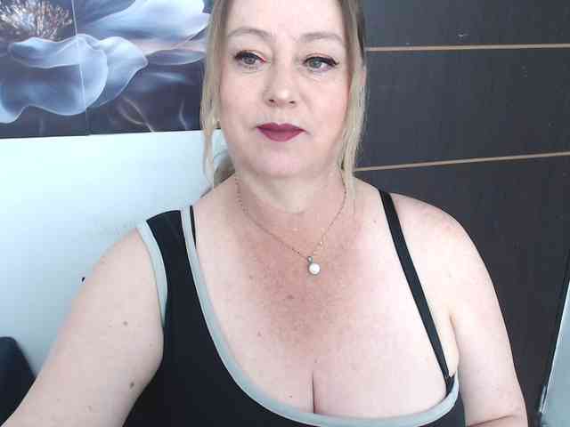 sweetsalo webcam