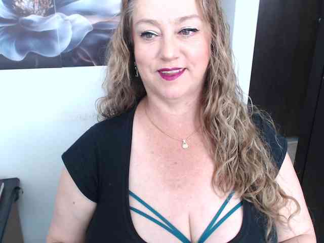 Modelo: sweetsalo