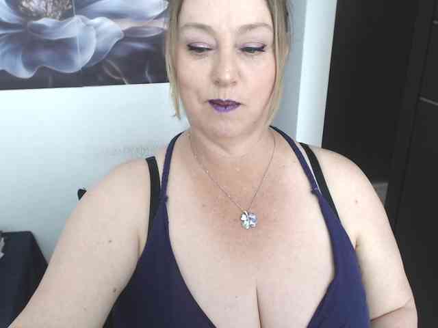 sweetsalo webcam