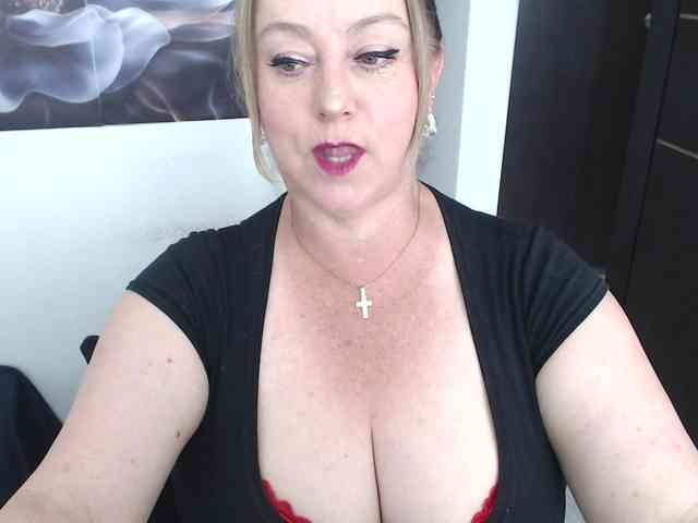 sweetsalo webcam