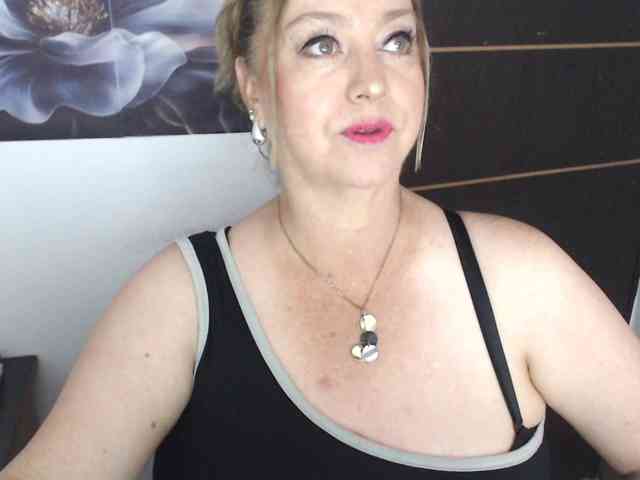 sweetsalo webcam