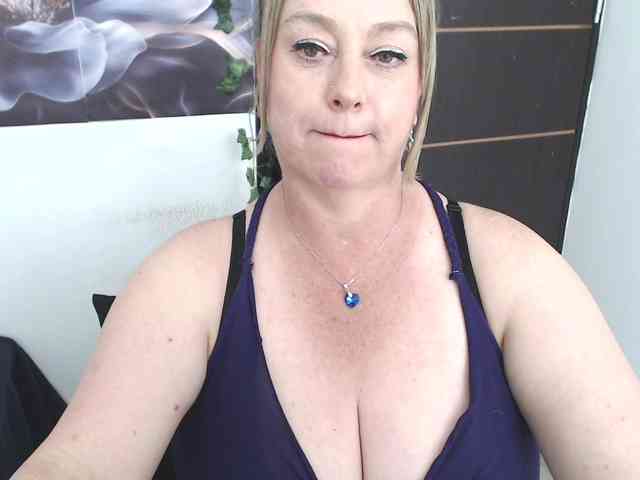 sweetsalo webcam