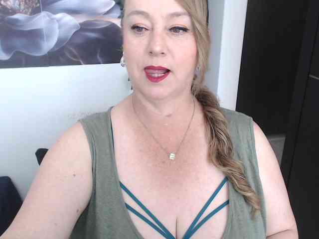 sweetsalo webcam