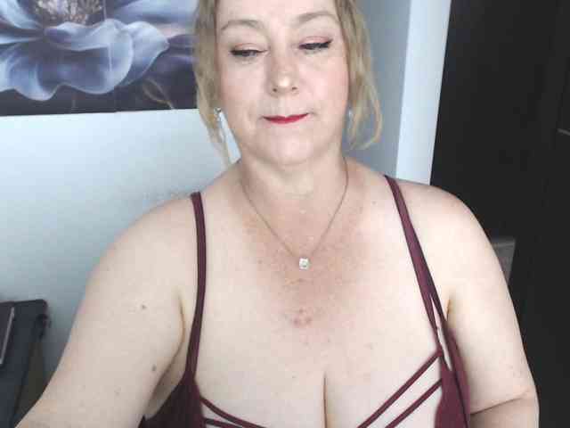 sweetsalo webcam