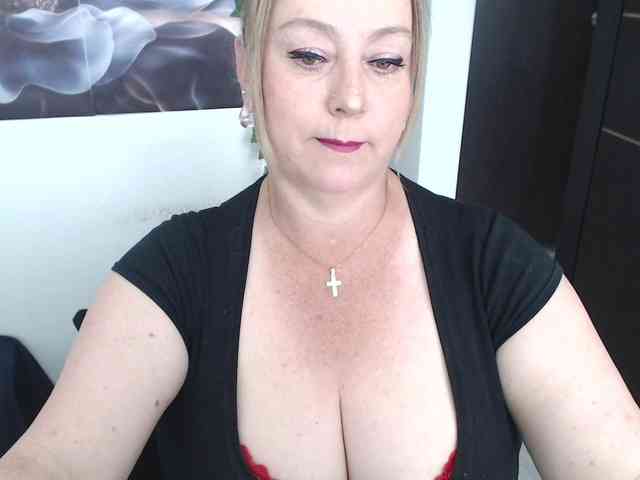 sweetsalo webcam