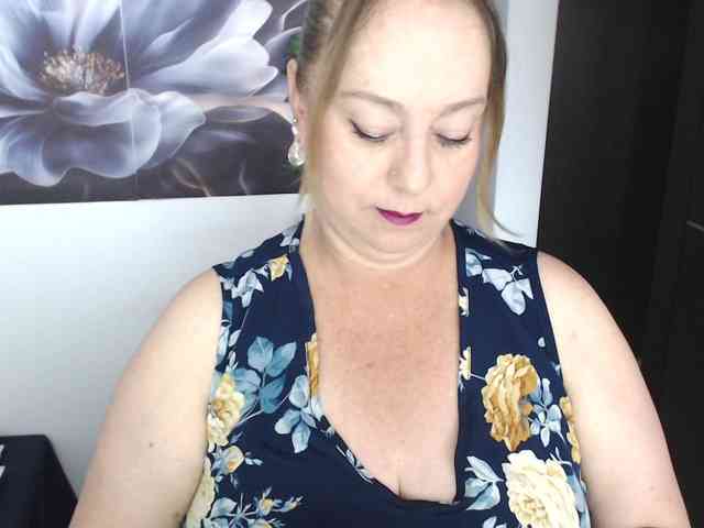 sweetsalo webcam