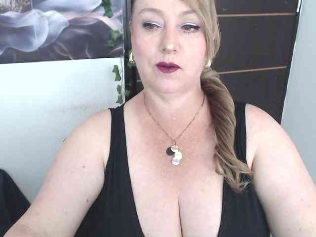 sweetsalo webcam