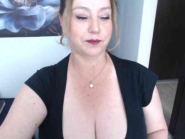 Modelo: sweetsalo
