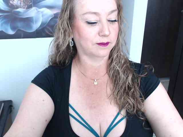 Modelo: sweetsalo