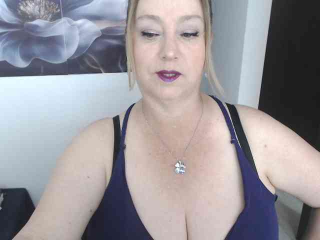 sweetsalo webcam