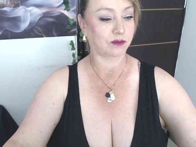 Modelo: sweetsalo