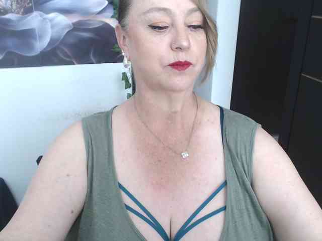 sweetsalo webcam