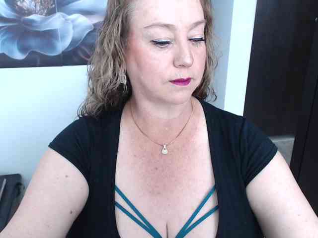 Modelo: sweetsalo