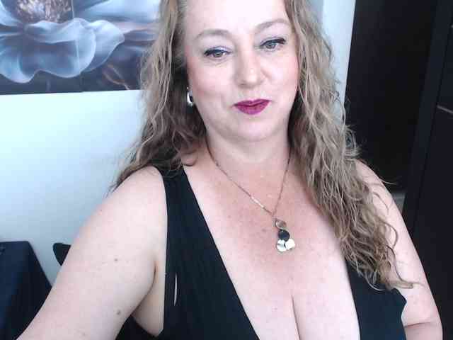 sweetsalo webcam