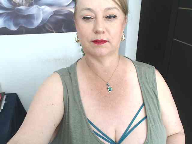 sweetsalo webcam