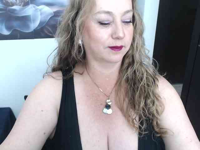 sweetsalo webcam