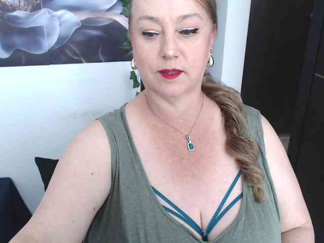 sweetsalo webcam