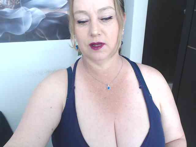 sweetsalo webcam