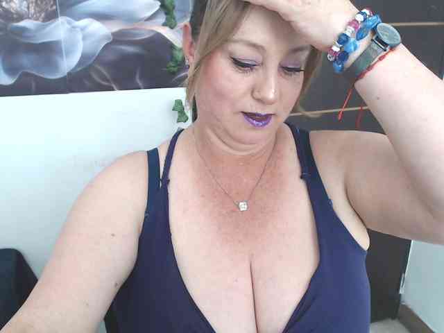 sweetsalo webcam