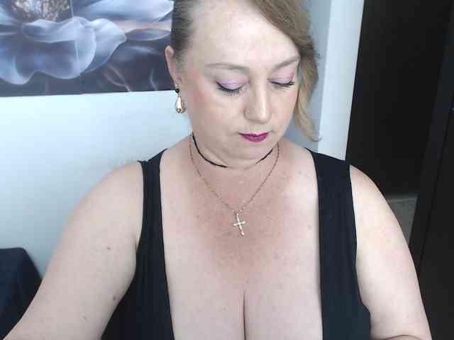 sweetsalo webcam