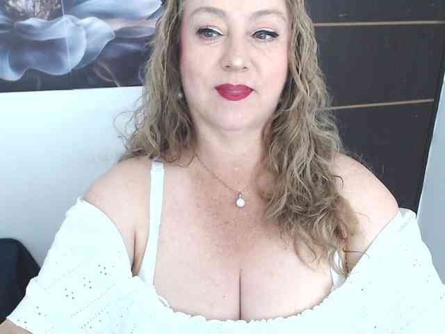 sweetsalo webcam