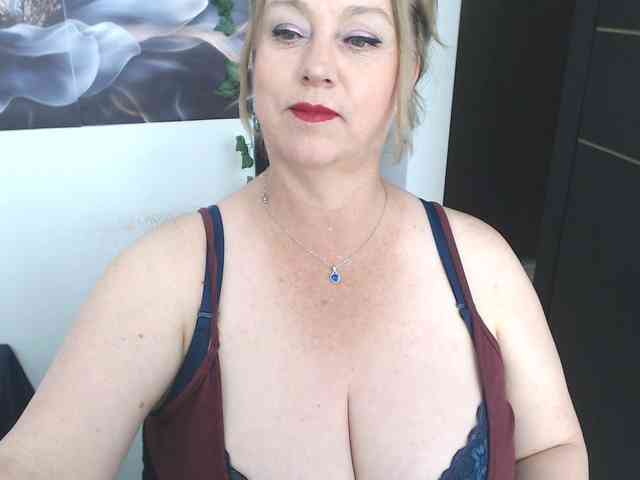 sweetsalo webcam