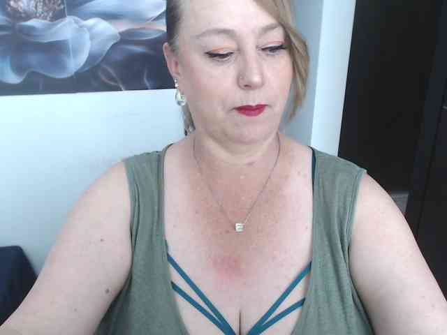 sweetsalo webcam
