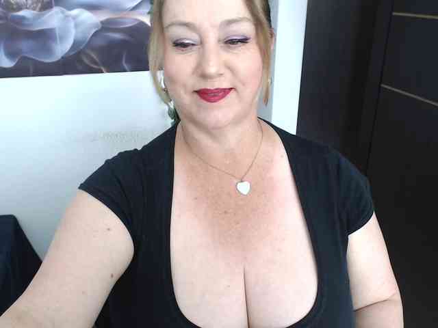 sweetsalo webcam