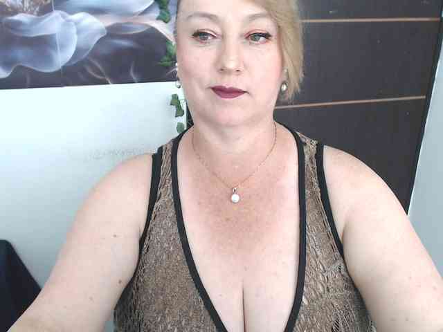 sweetsalo webcam