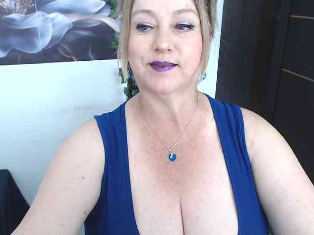 sweetsalo webcam