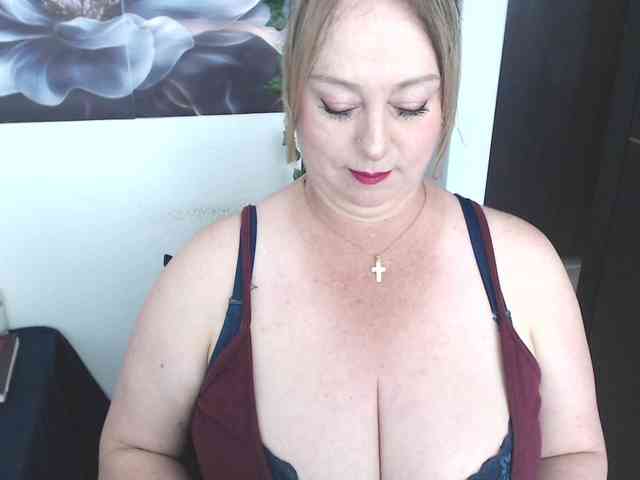 sweetsalo webcam