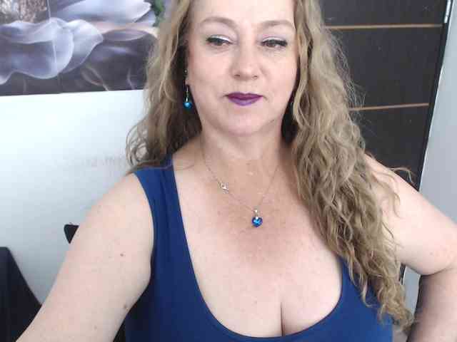 sweetsalo webcam