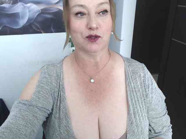 sweetsalo webcam