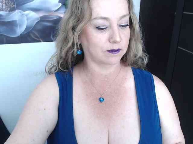 sweetsalo webcam
