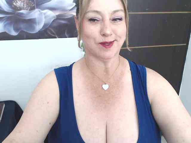 sweetsalo webcam